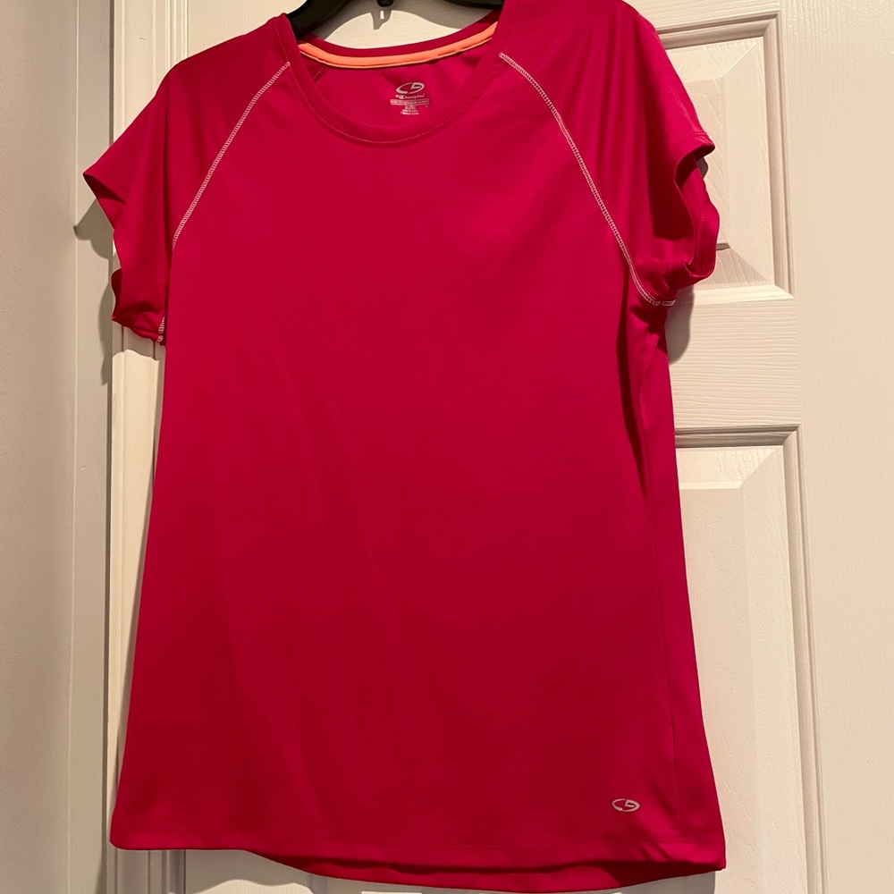 Champion hot pink shirt sleeved athletic shirt women’s size XL